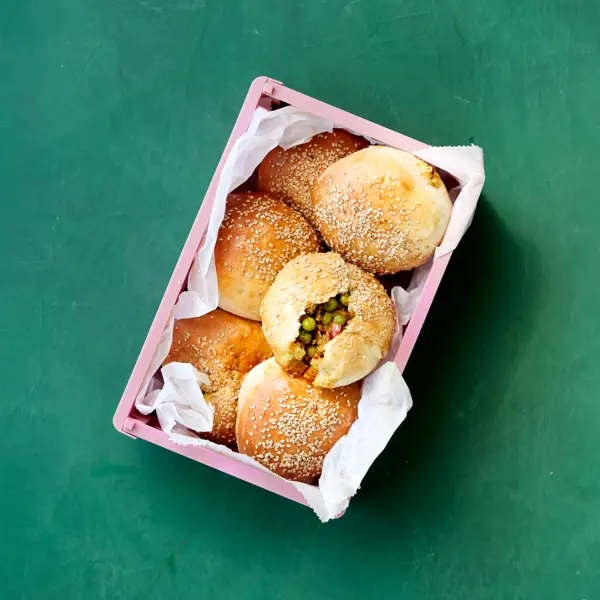 Gevulde gehaktbroodjes