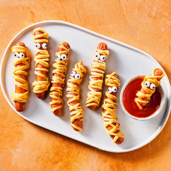 Mummie hotdogs