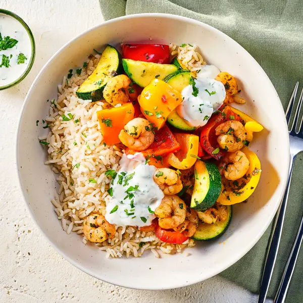 Mediterraanse bowl met garnalen