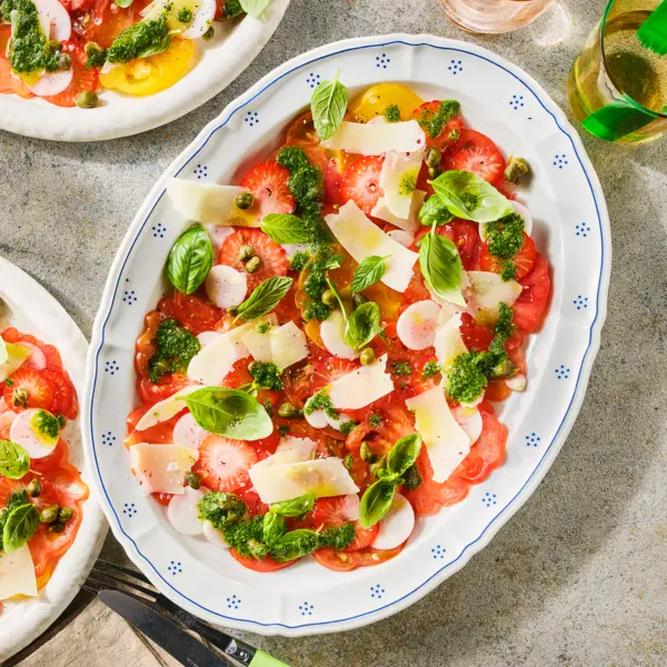 Tomatencarpaccio met kruidendressing