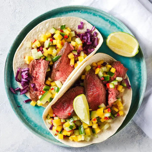 Biefstuktaco's met mangosalsa
