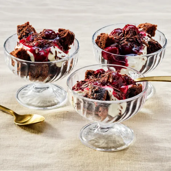 Schwarzwalder toetjes met chocoladecake