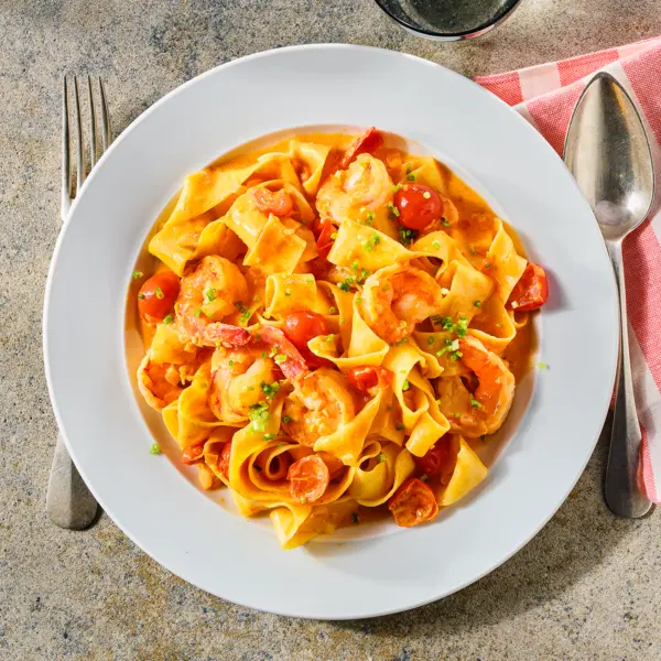 Pappardelle met black tiger garnalen