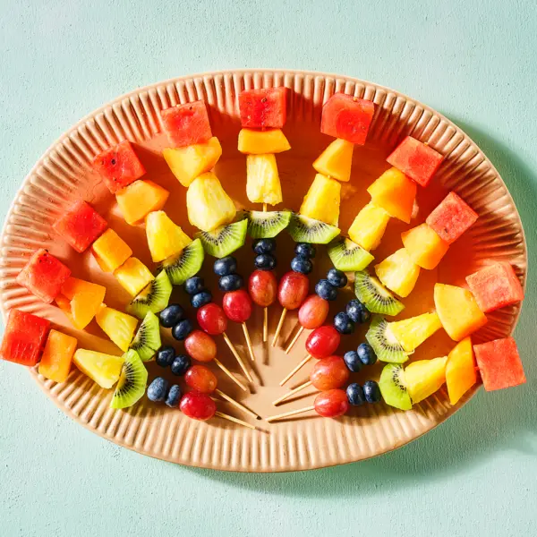 Regenboog-fruitspiesen