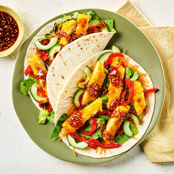 Wraps met krokante kip en yakitorisaus