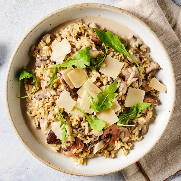 Orzo met truffel en parmezaan