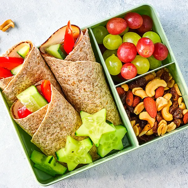 Volkoren wraps met kipfilet en roomkaas
