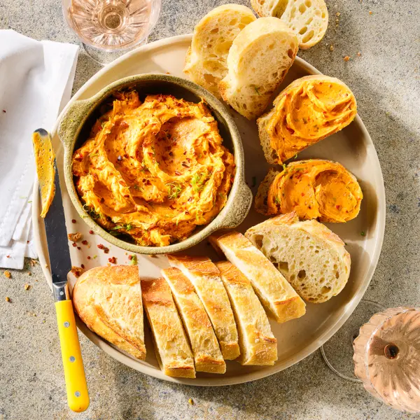 Stokbrood met chili-honingboter