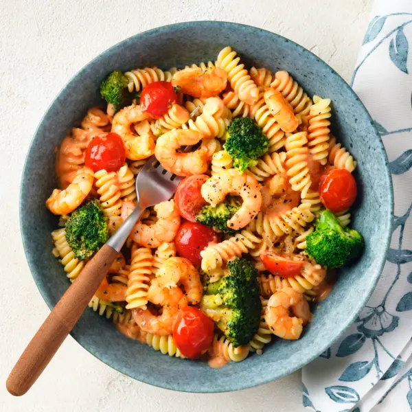 Snelle fusilli met garnalen