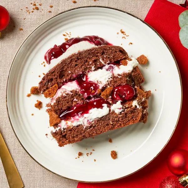 Monchou-marmercake met bastogne en kersen