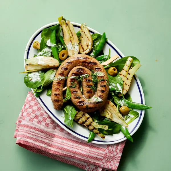 Salade met gegrilde venkel en worst