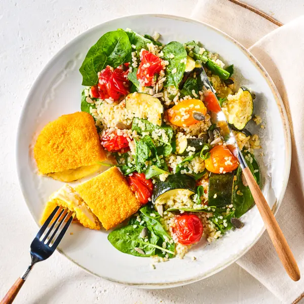 Lauwwarme bulgursalade met kaasschnitzels
