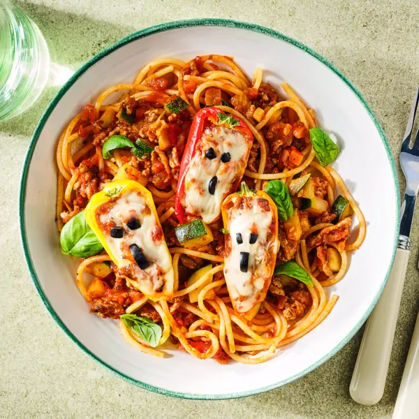 Spaghetti met paprika-spookjes