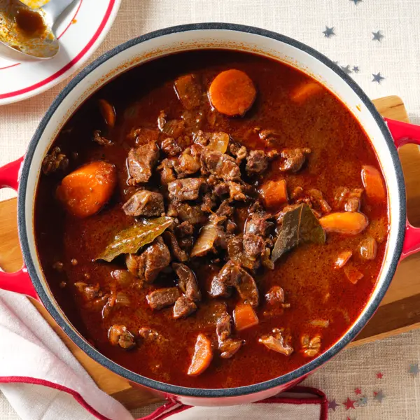 Hertengoulash met bruin bier