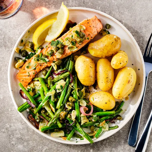 Zalm met haricots verts en aardappels