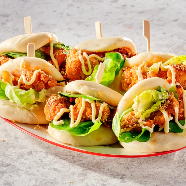 Bao buns met gochujangbloemkool