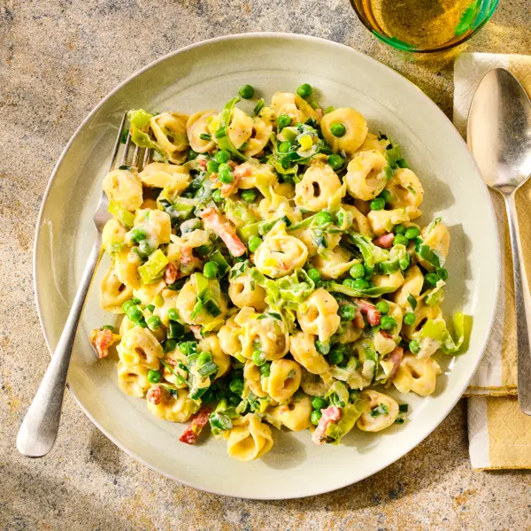 Tortellini in carbonarasaus