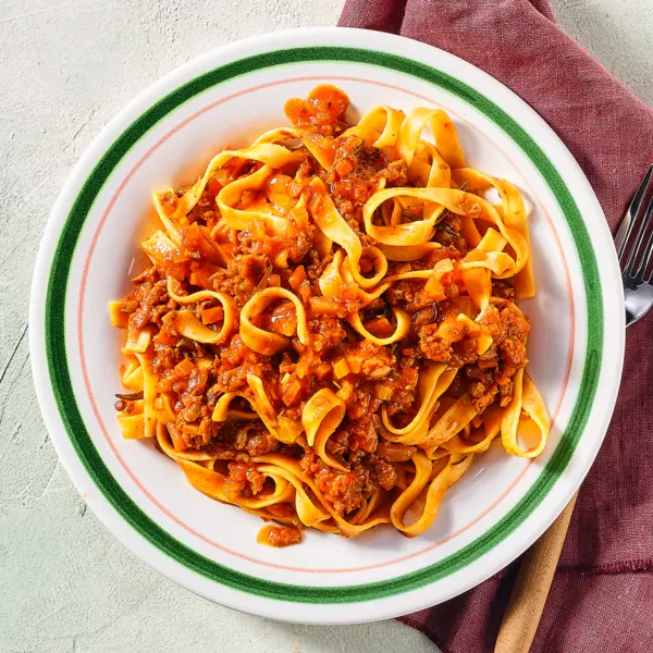 Vegan tagliatelle 'Bolognese'