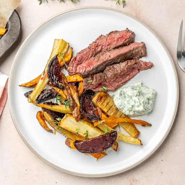 Herfstgroenten-traybake met bavette
