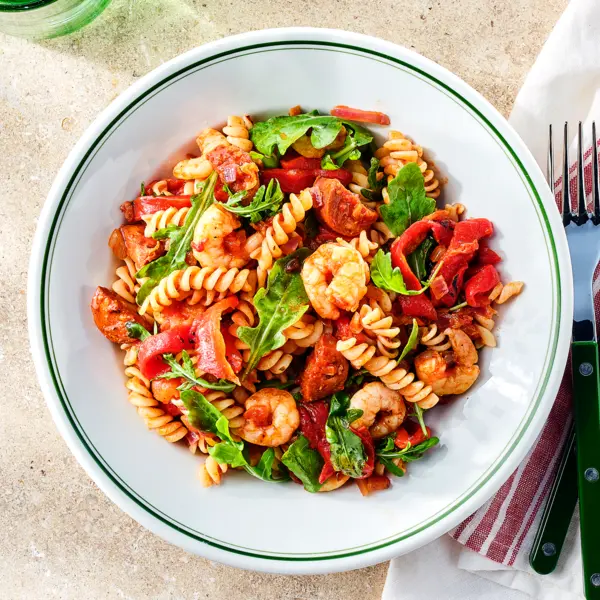 Fusilli met chorizo en garnalen