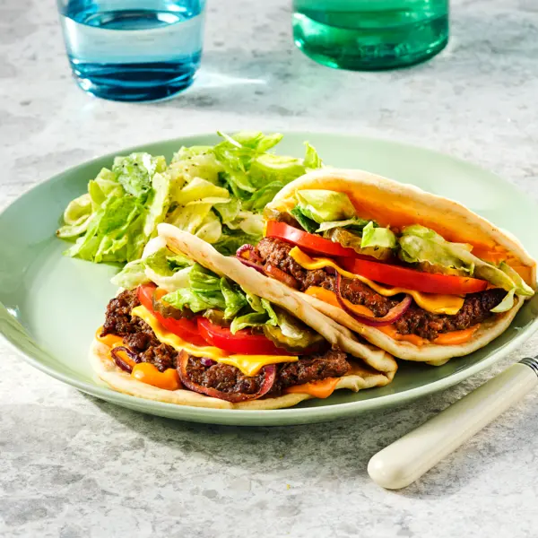 Flatbread smash-cheeseburgers