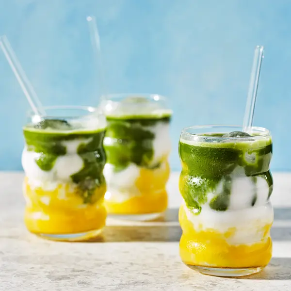 Iced mango matcha