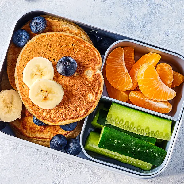 Bananenpannenkoekjes met bessen