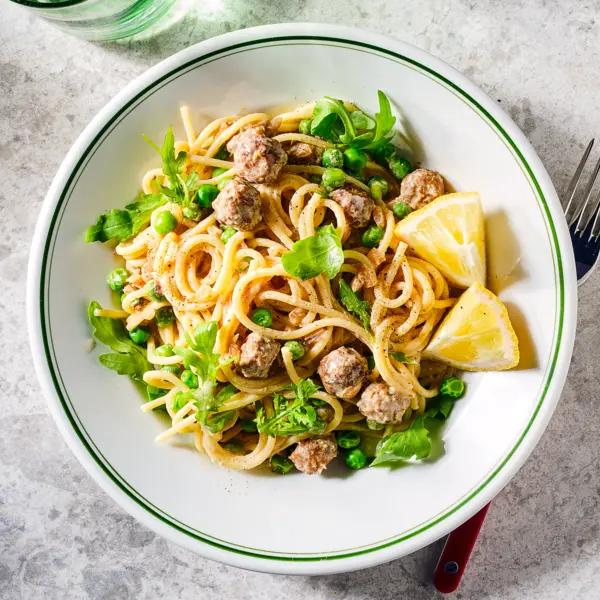 Spaghetti met boursin en gehaktballetjes