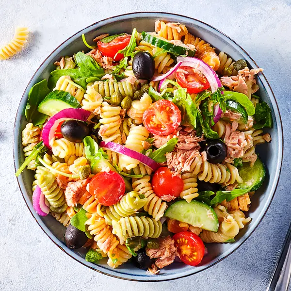 Pastasalade met tonijn
