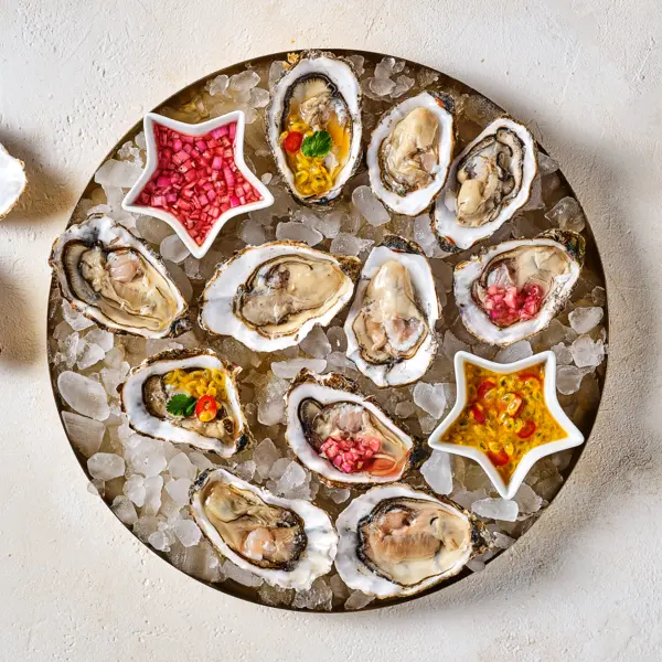 Zeeuwse oesters met twee vinaigrettes