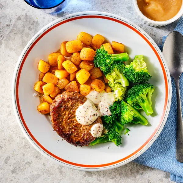 Bistrokrieltjes met burger en mosterdmayo