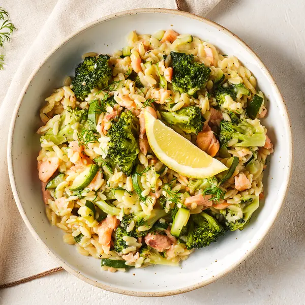 Snelle orzotto met gerookte zalm