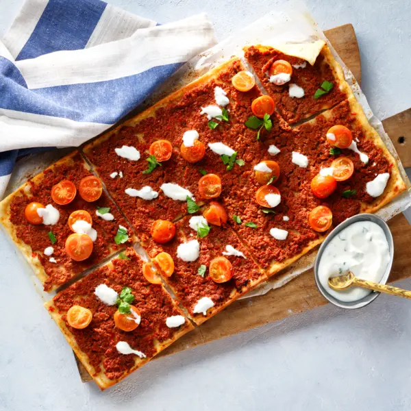 Turkse pizza-flammkuchen