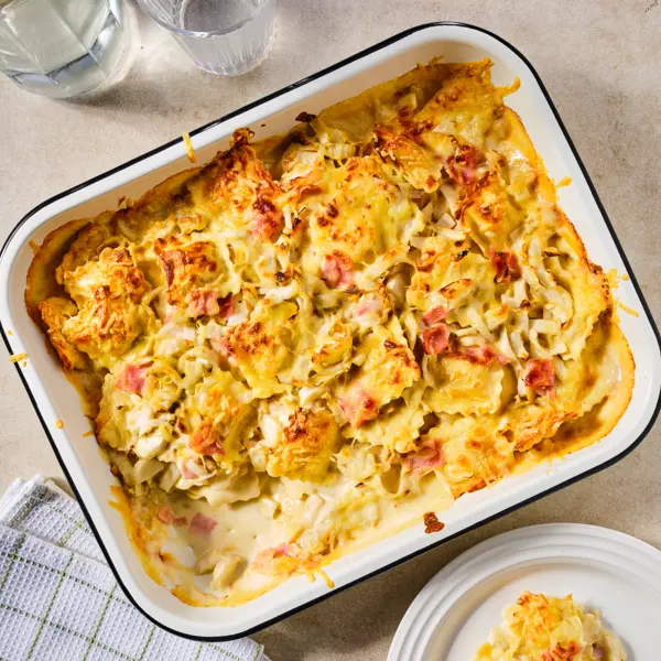 Ravioli ovenschotel met witlof, ham en kaas