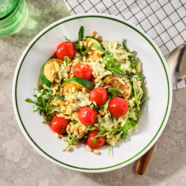 Orzosalade met romige pestosaus