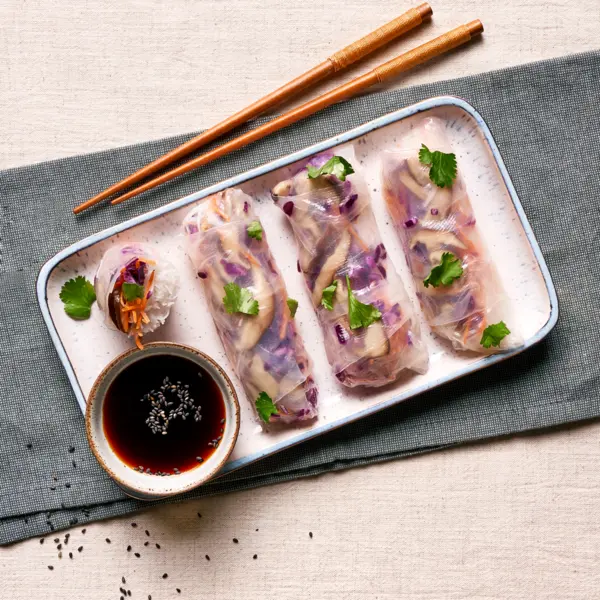 Verse loempia's met shiitake en rode kool