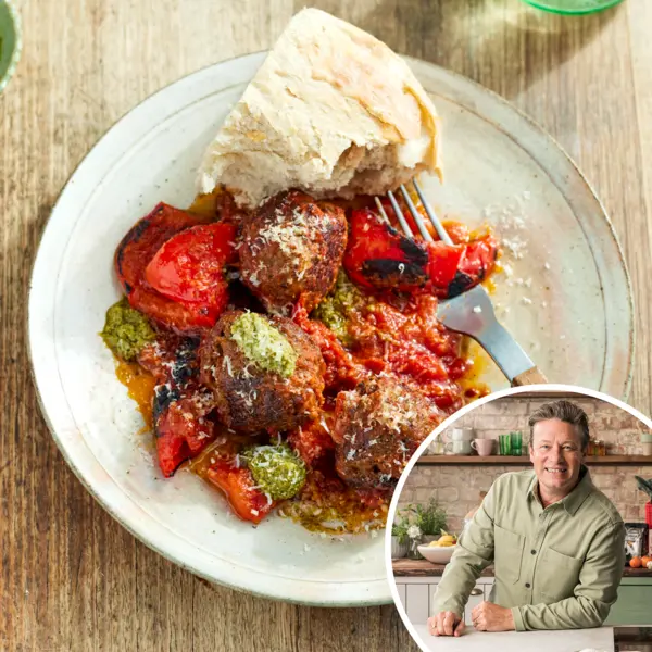 Geniale meatball-traybake