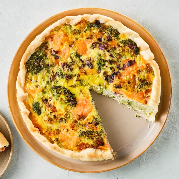 Quiche met zalm en broccoli