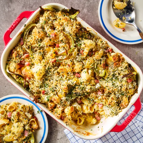 Crispy bloemkool mac and cheese met ham