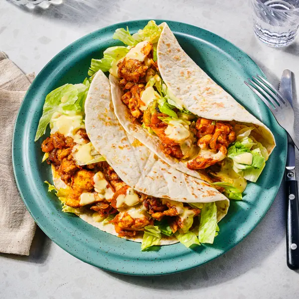 Wraps met kip masala en sweet-sambalmayo