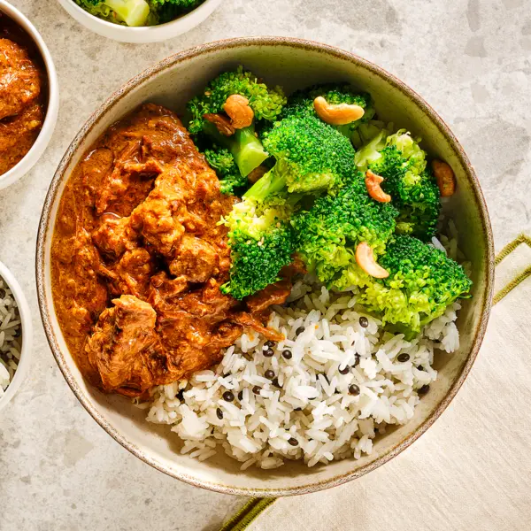 Rendang met broccoli en kokosrijst