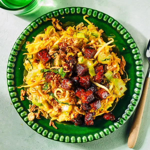 Prei-paksoistamppot met ketjap tempeh