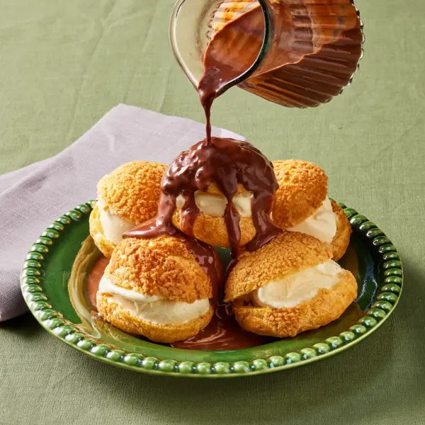 Profiteroles