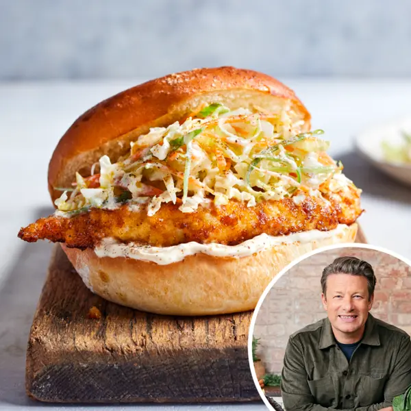 Kip katsu-burger met zelfgemaakte koolsla