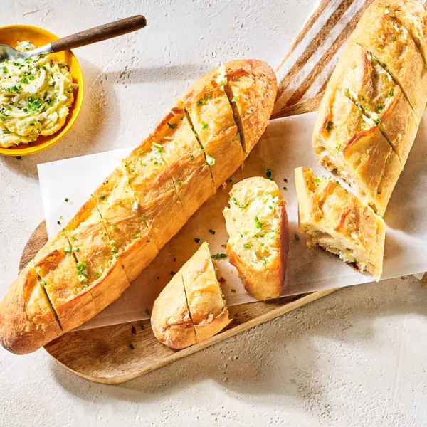 Stokbrood met bieslookboter
