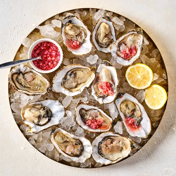 Zeeuwse oesters met sjalottenvinaigrette