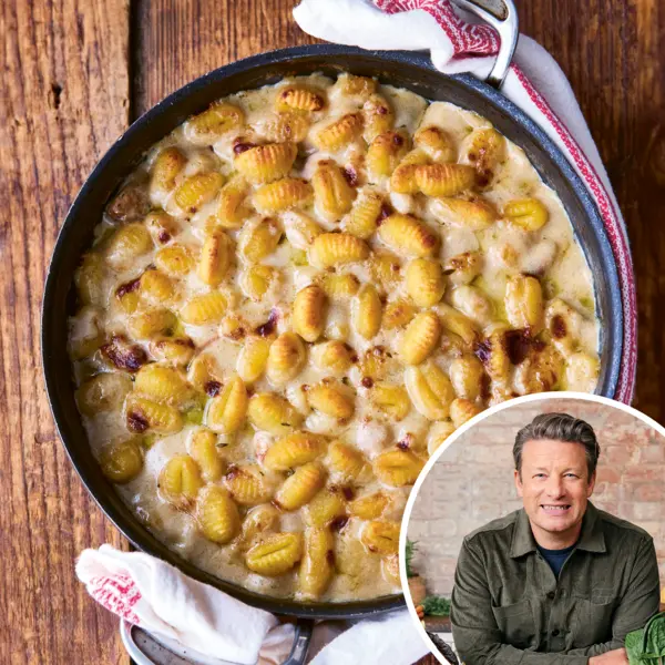 Hotpot met kip, gnocchi en champignons