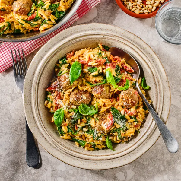 Eenpansorzo met Italiaanse gehaktballetjes