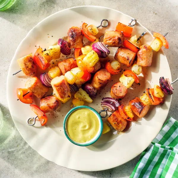 Kipworstspiesjes met ananas en krieltjes