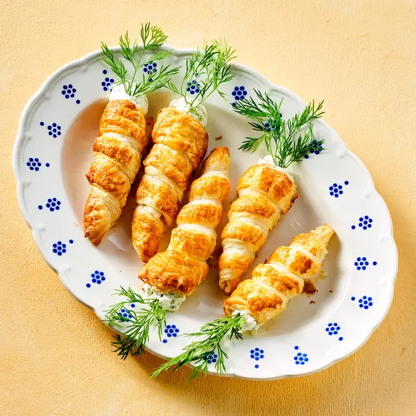 Gevulde wortelcroissants